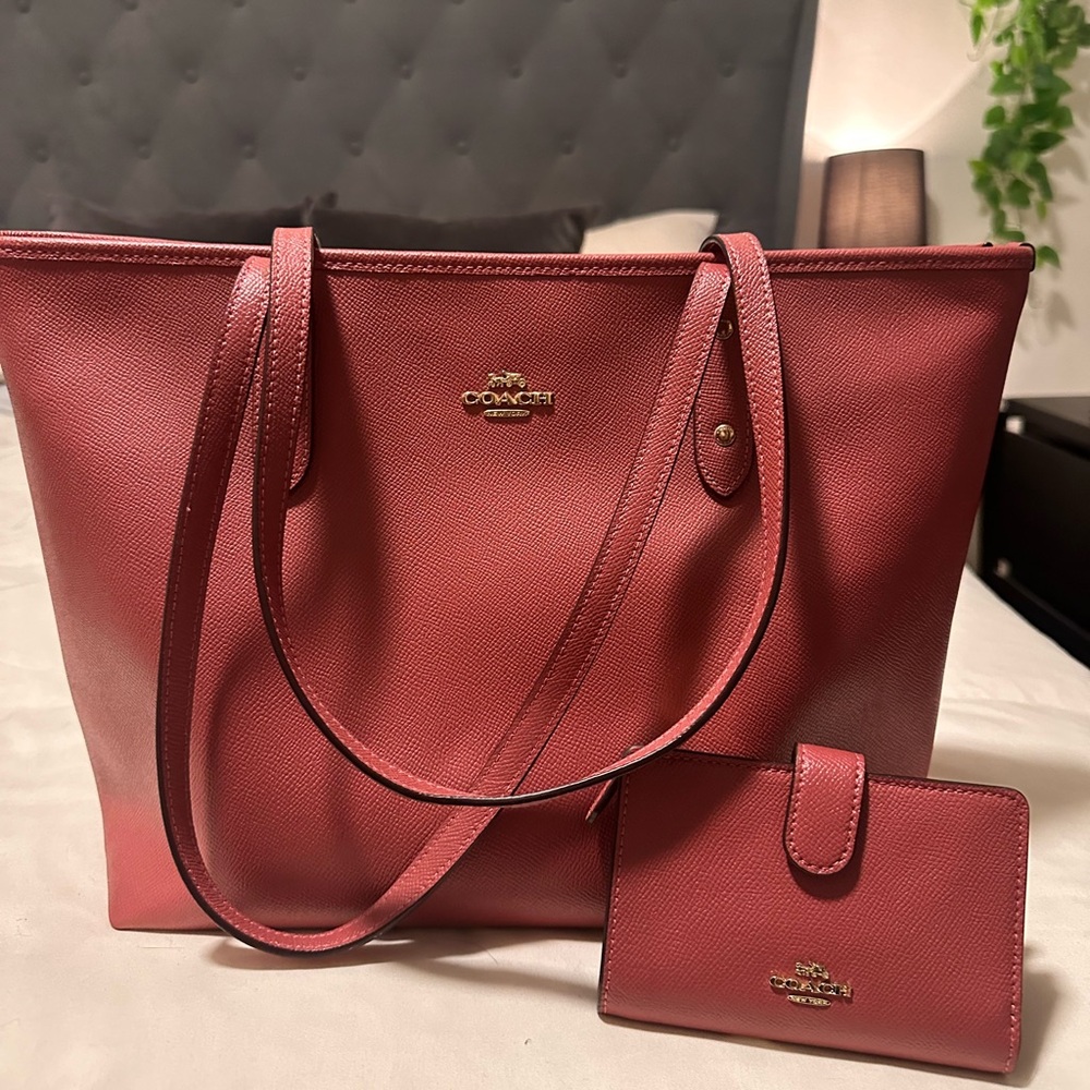 Coach Zip Tote